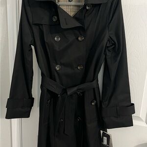 London Fog Black Trench Coat with Double-Breasted Design and Matching Belt